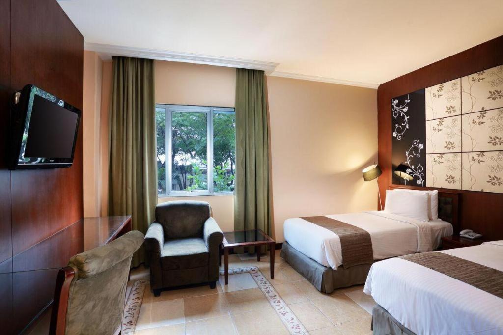 Ipb Convention Hotel Botani Square Bogor Esterno foto